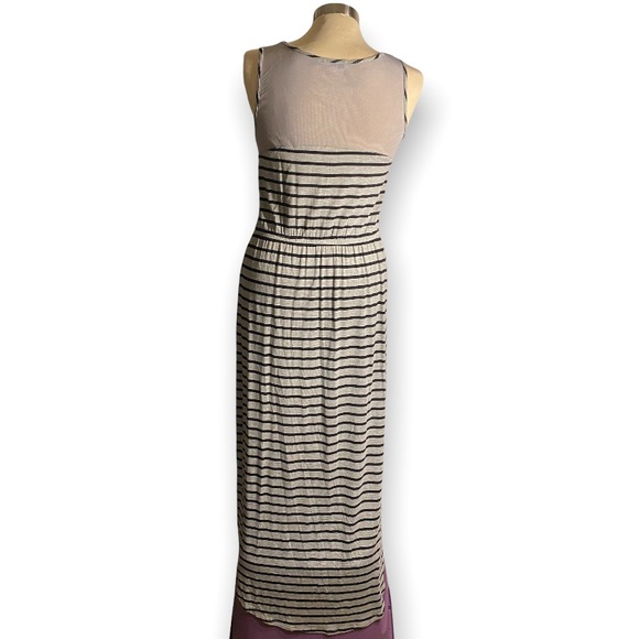 HIGH-LOW DRESS - Picture 2 of 3